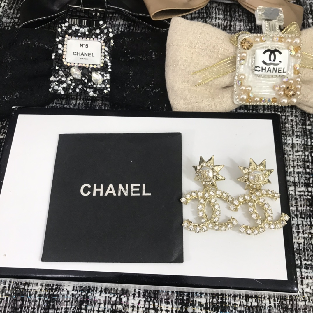 Chanel Earrings L