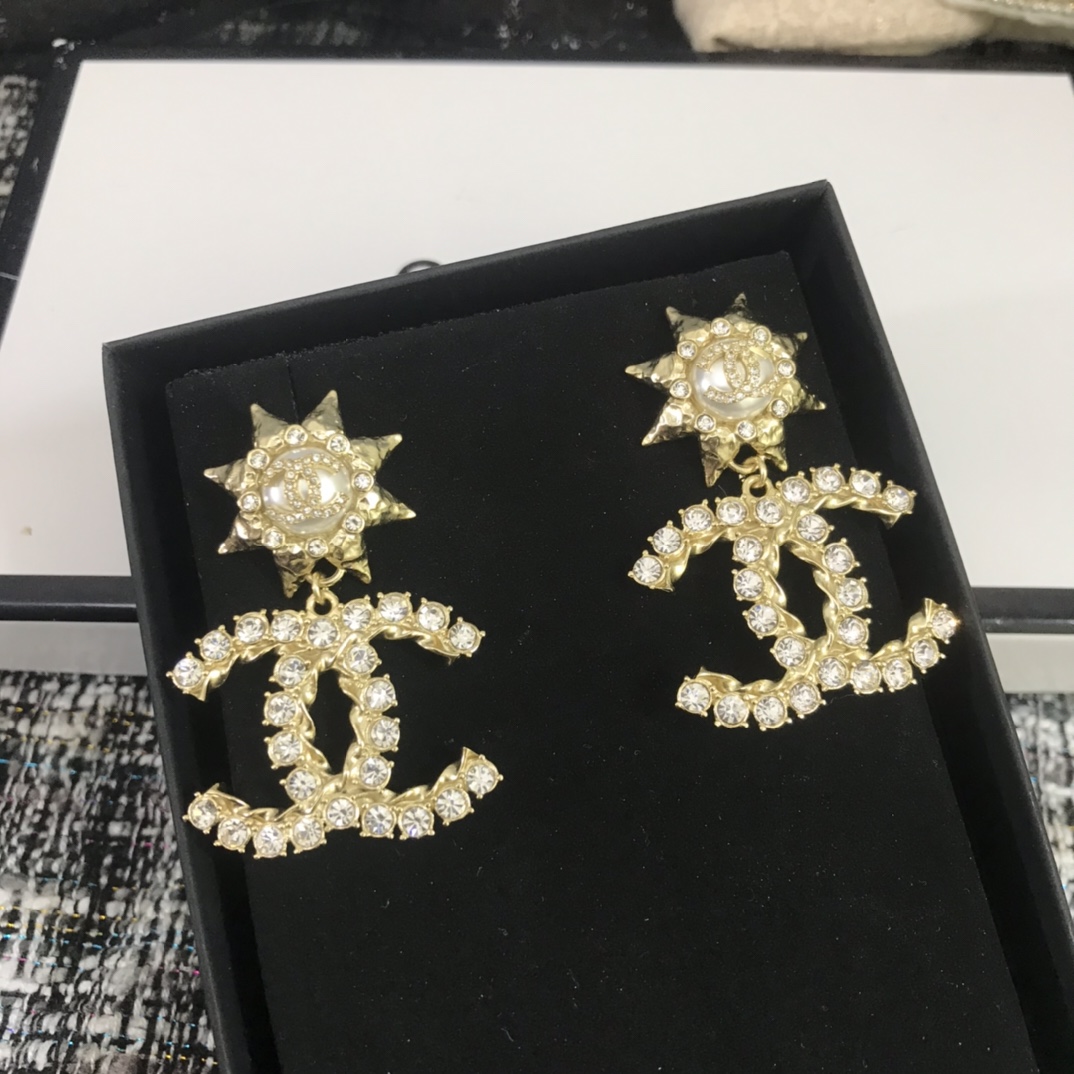 Chanel Earrings L