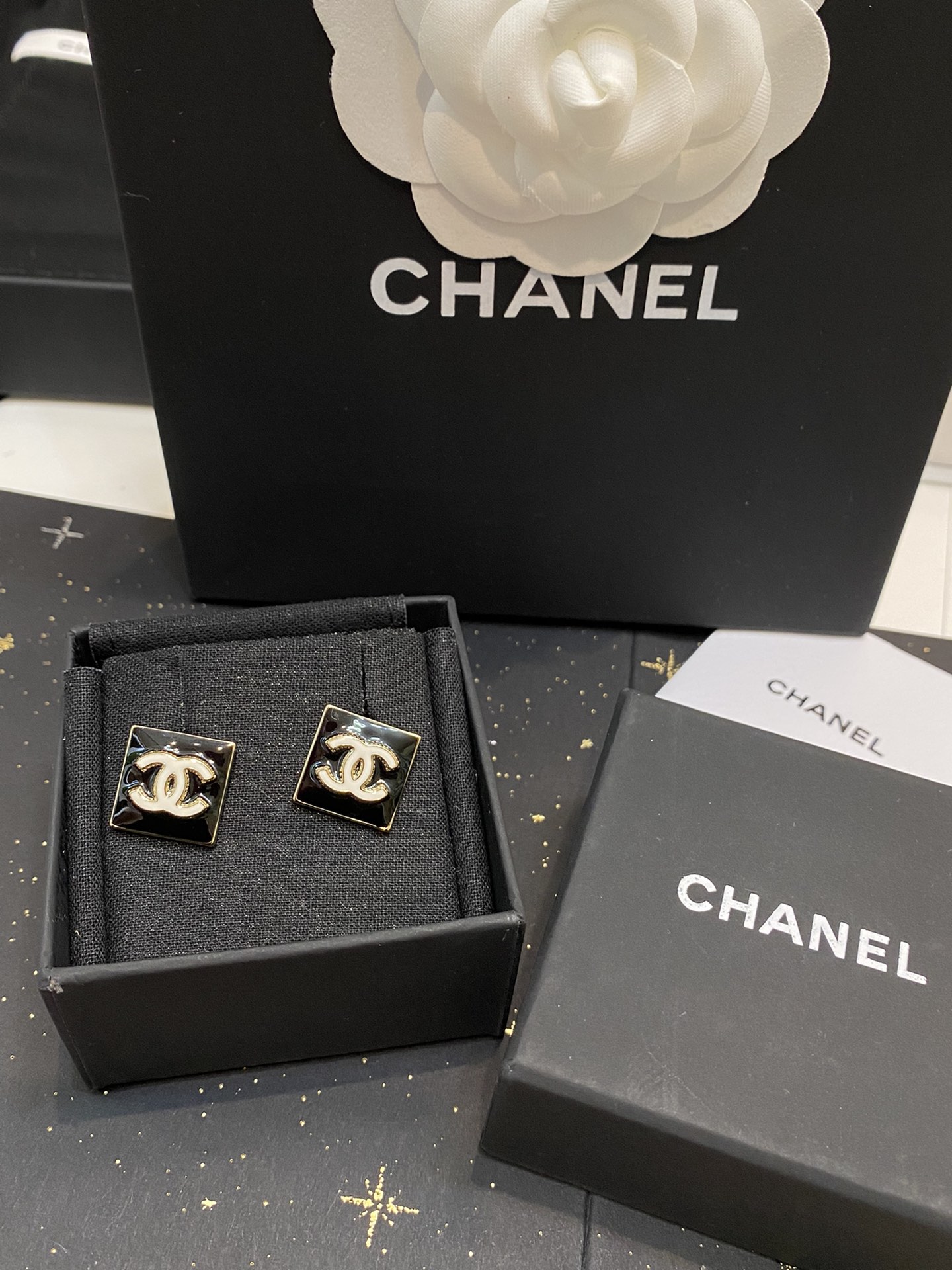 Chanel Earrings L
