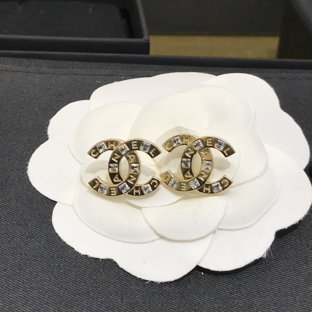 Chanel Earrings L