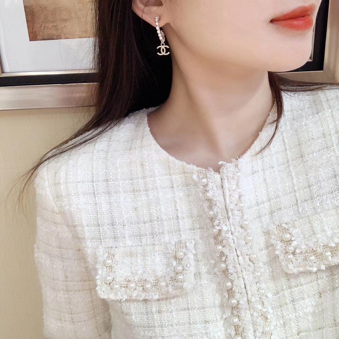 Chanel Earrings Pearl L