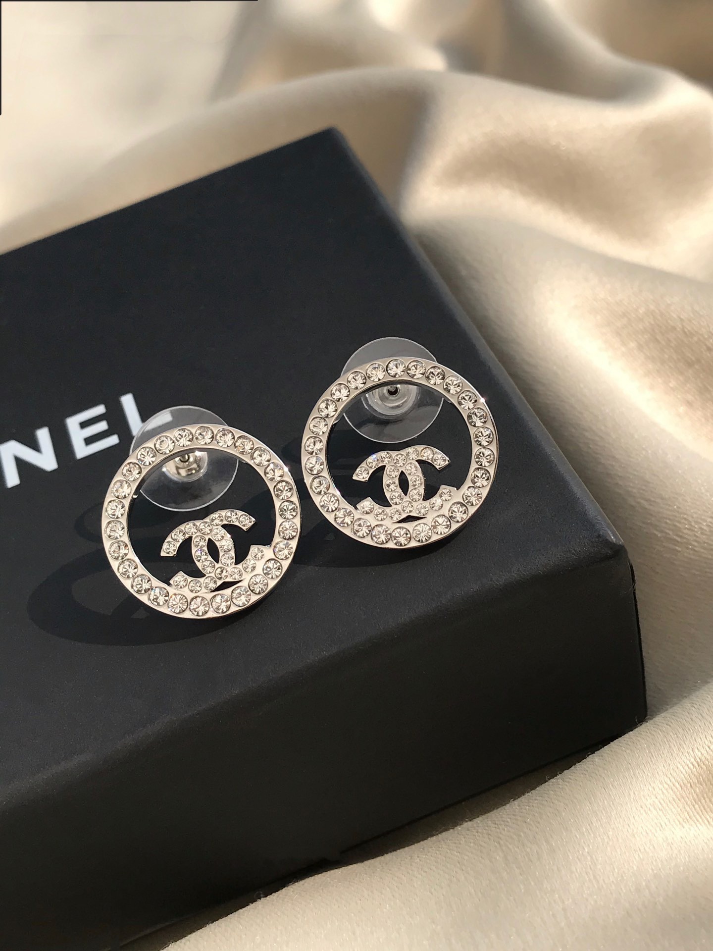 Chanel Earrings Gold L