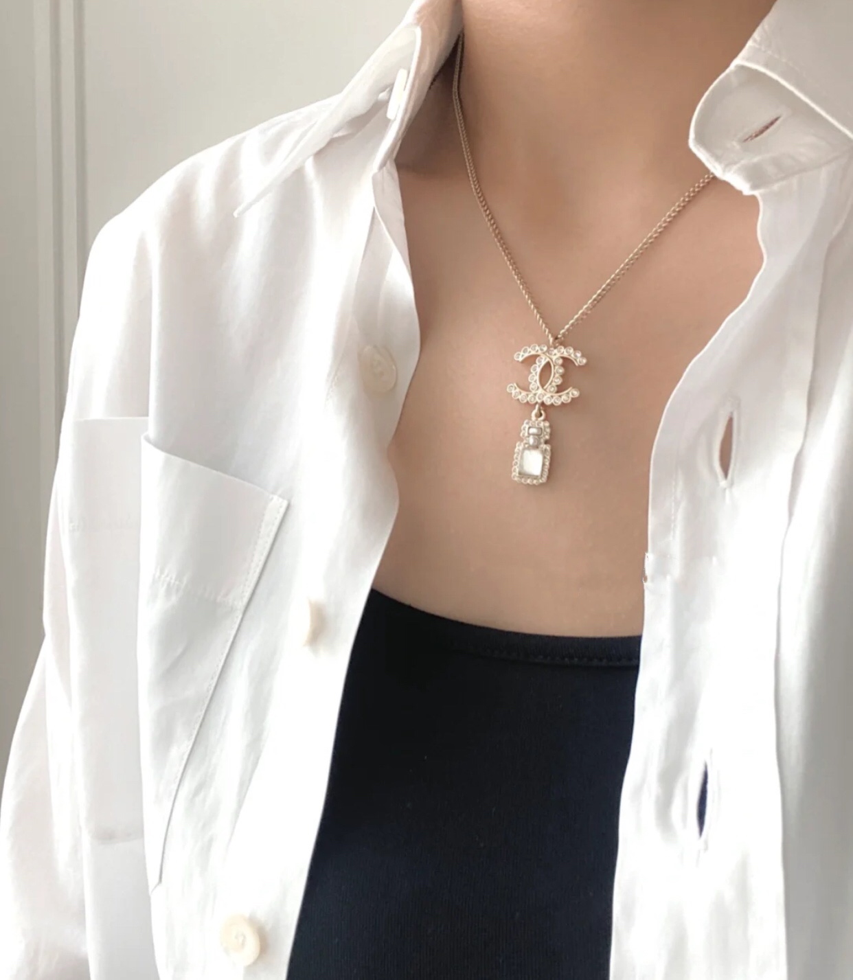 Chanel Necklace Pearl Gold Inlaid L