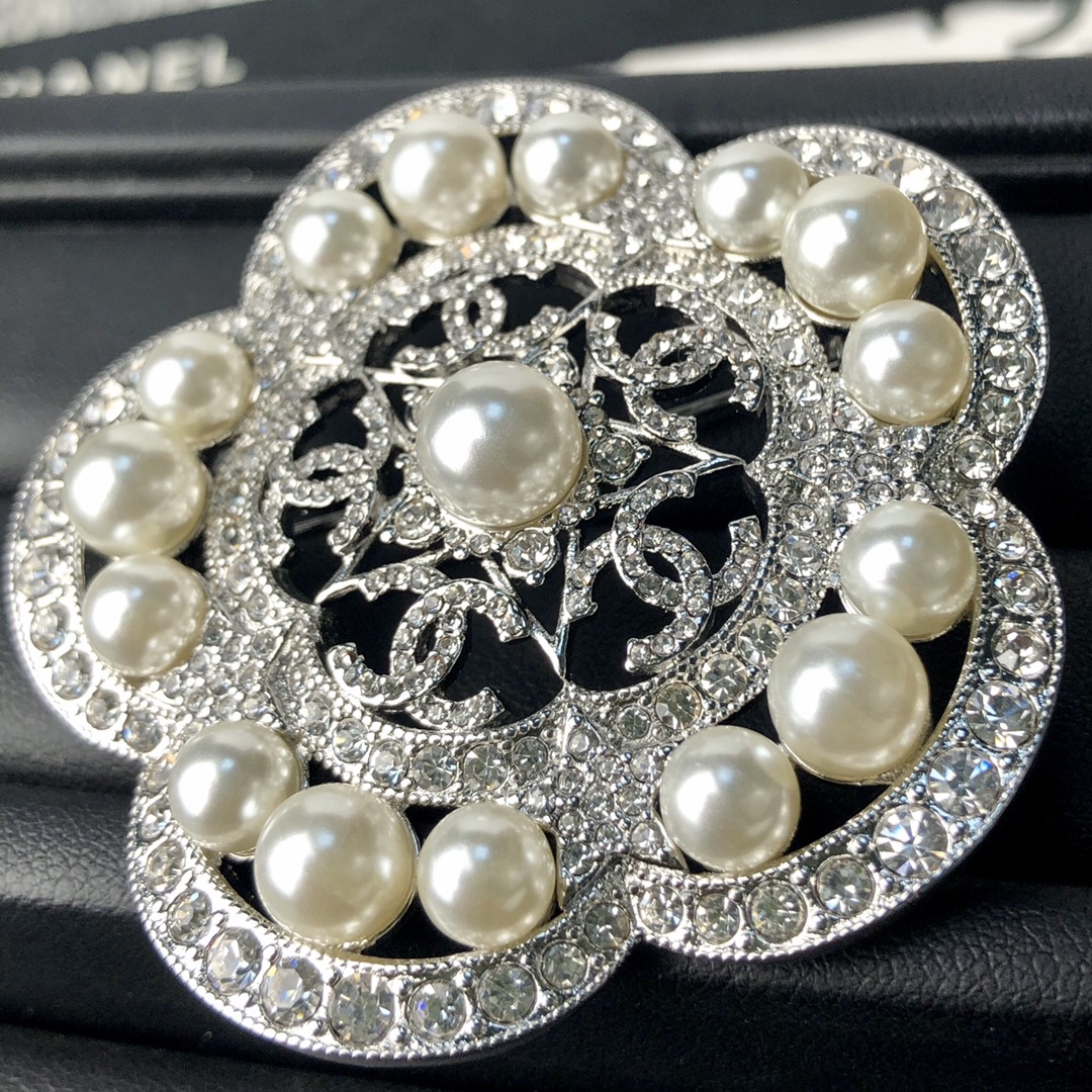 Chanel Brooch Silver Silver L