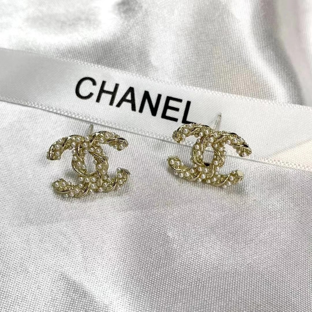 Chanel Earrings L