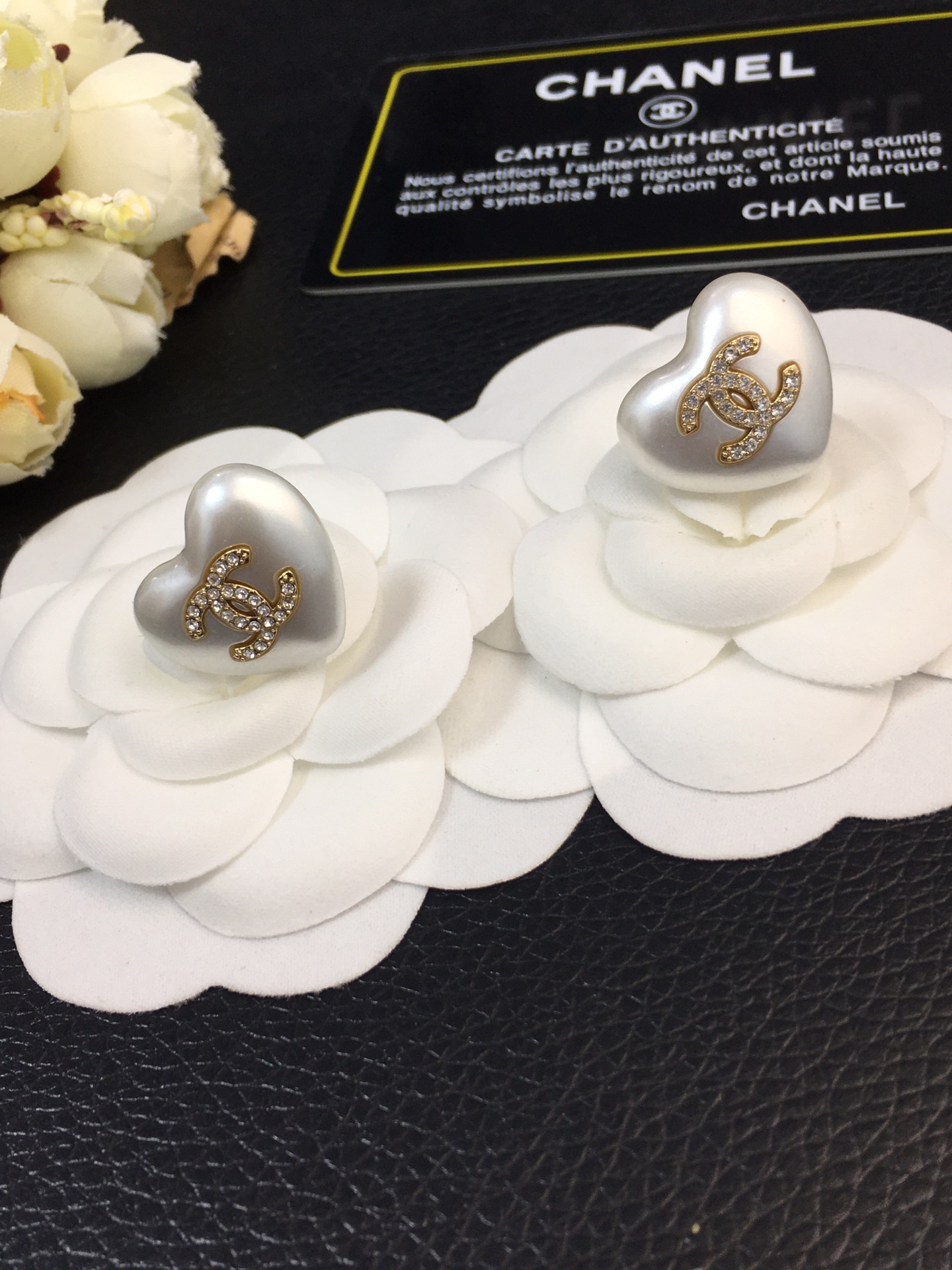 Chanel Earrings L