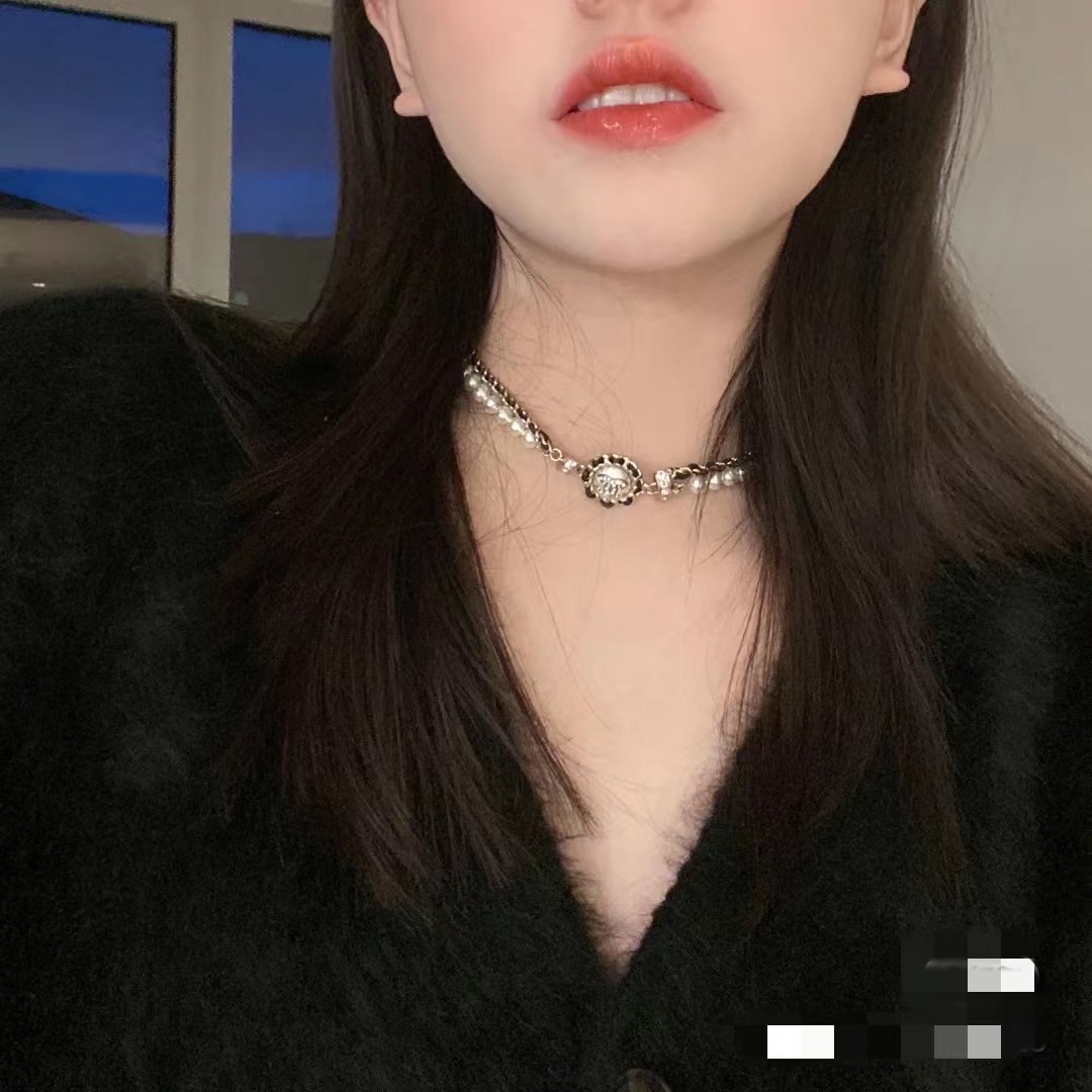 Chanel Necklace Pearl L