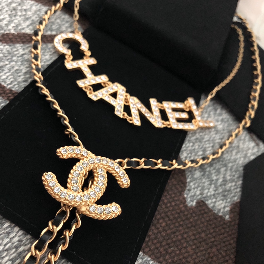 Chanel Necklace L