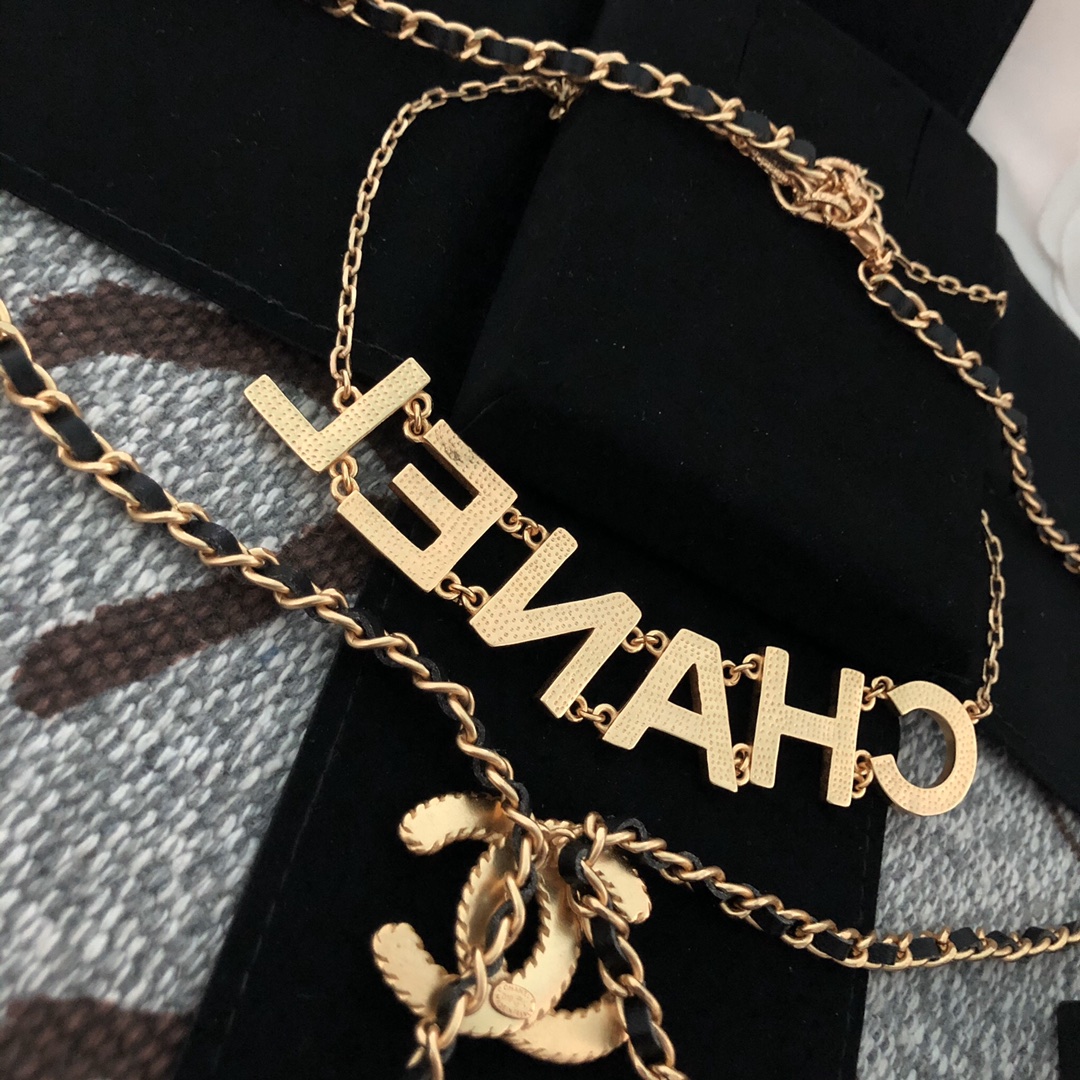 Chanel Necklace L
