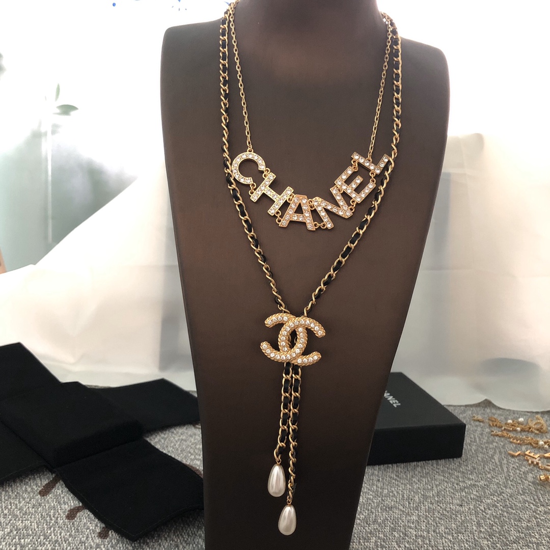 Chanel Necklace L