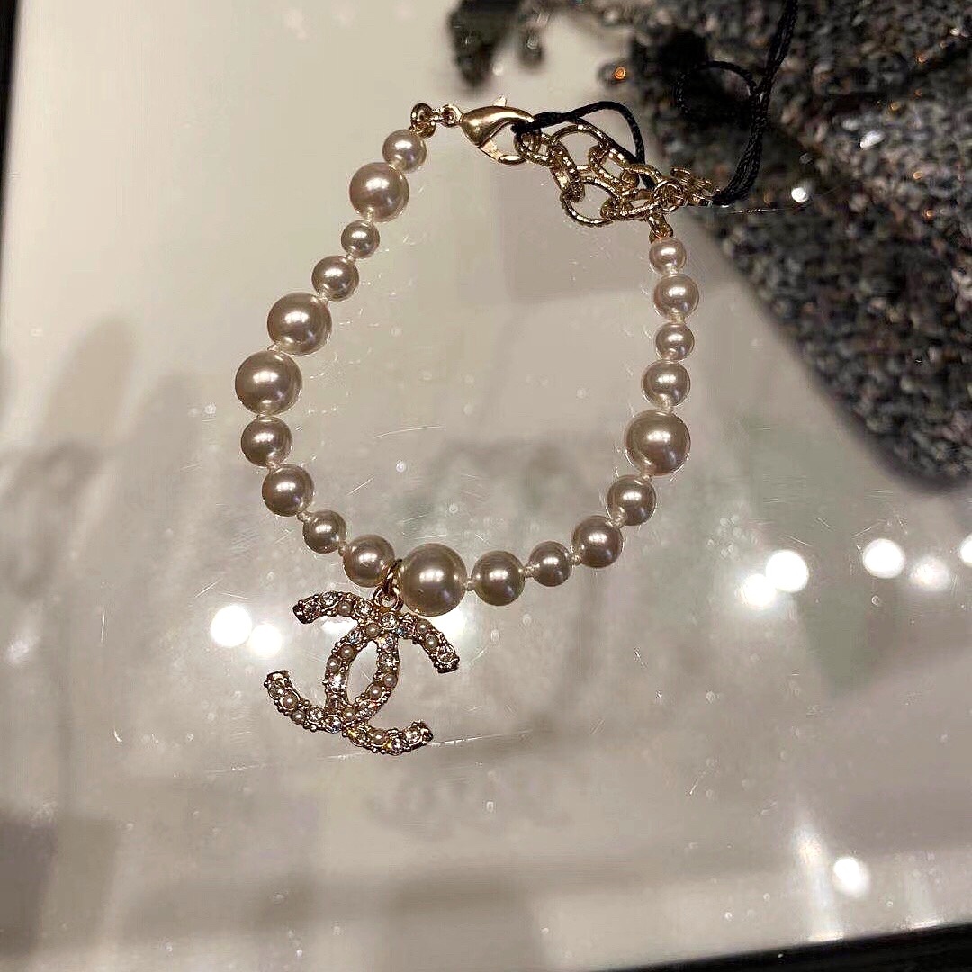 Chanel Bracelet Pearl L