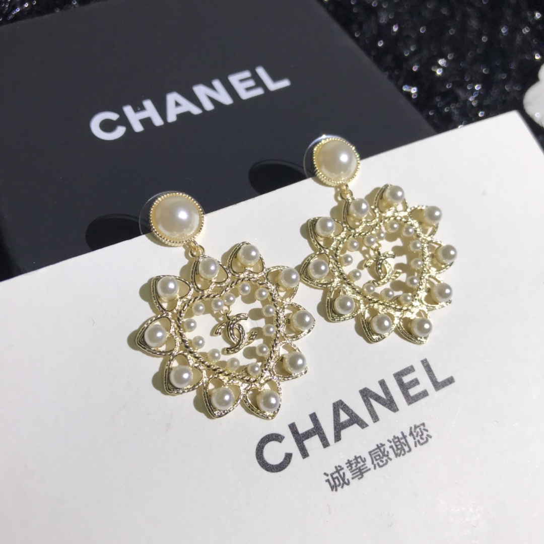 Chanel Earrings L