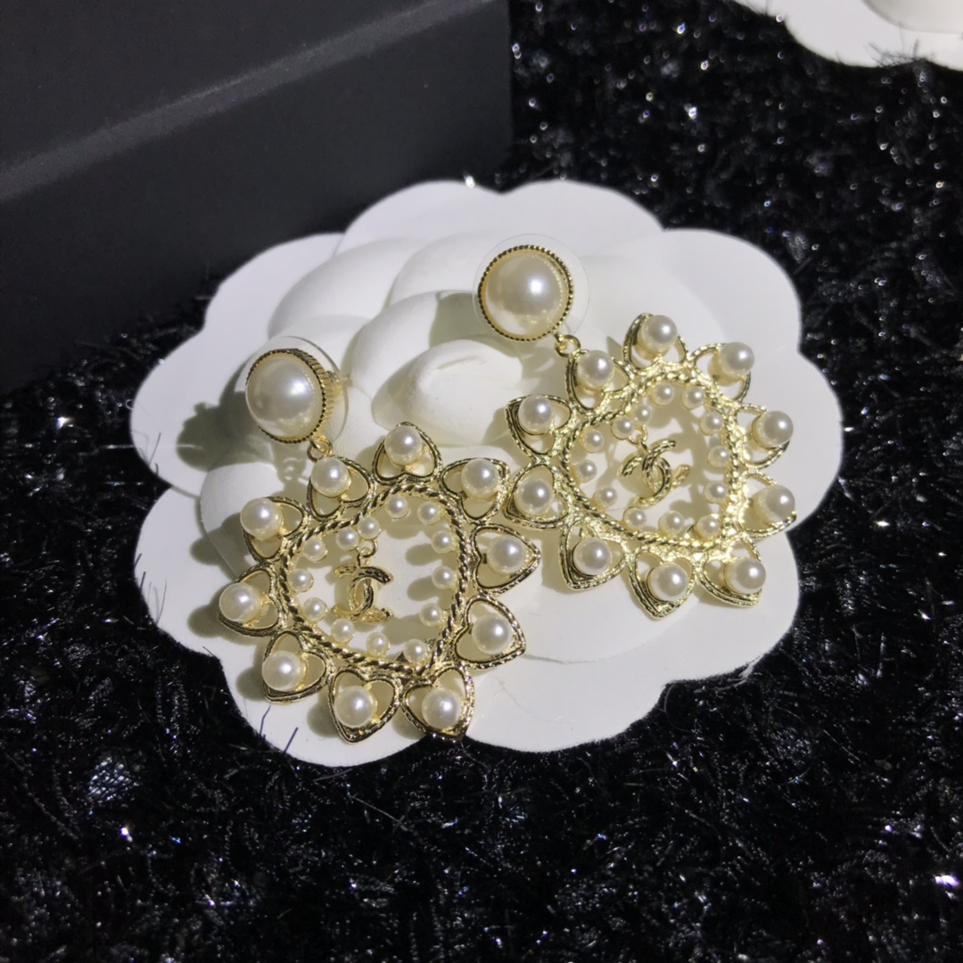 Chanel Earrings L