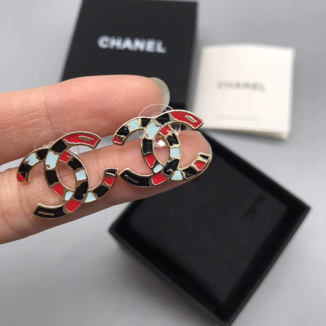 Chanel Earrings L