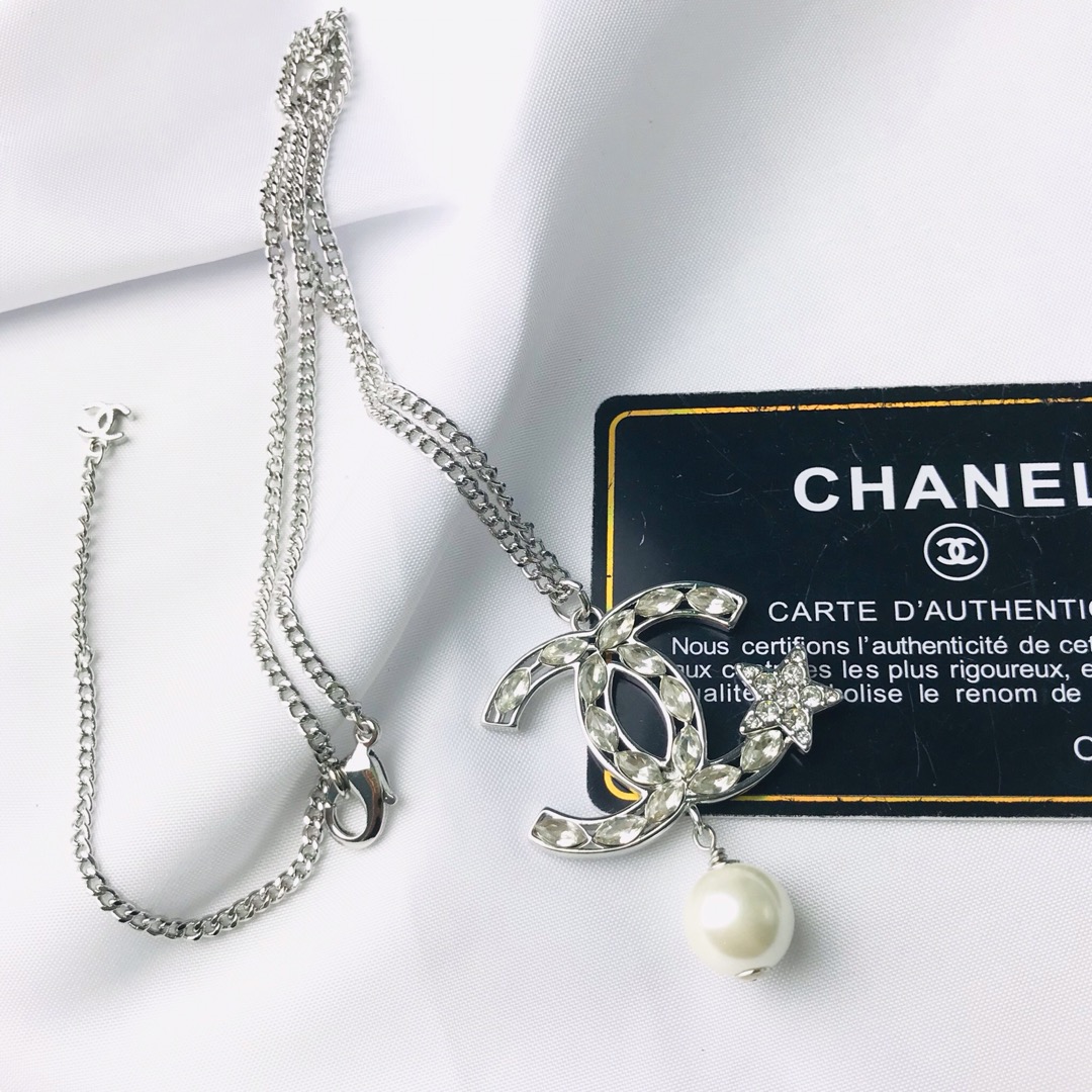 Chanel Necklace L