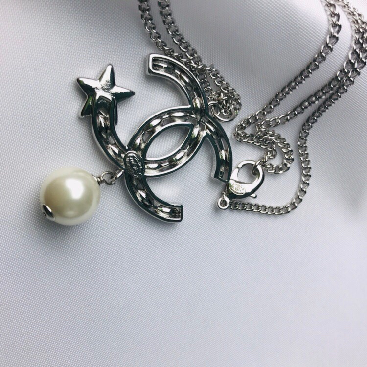 Chanel Necklace L