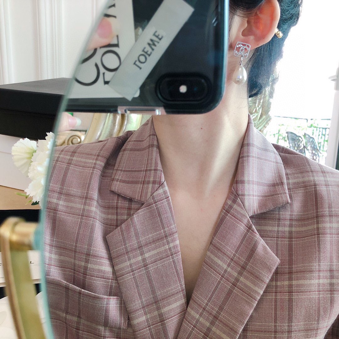 Chanel Earrings Pearl L