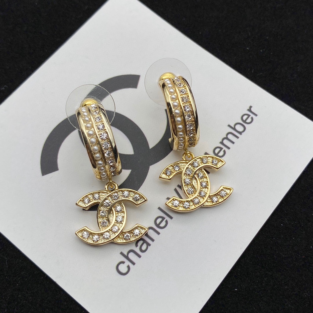 Chanel Earrings Pearl L