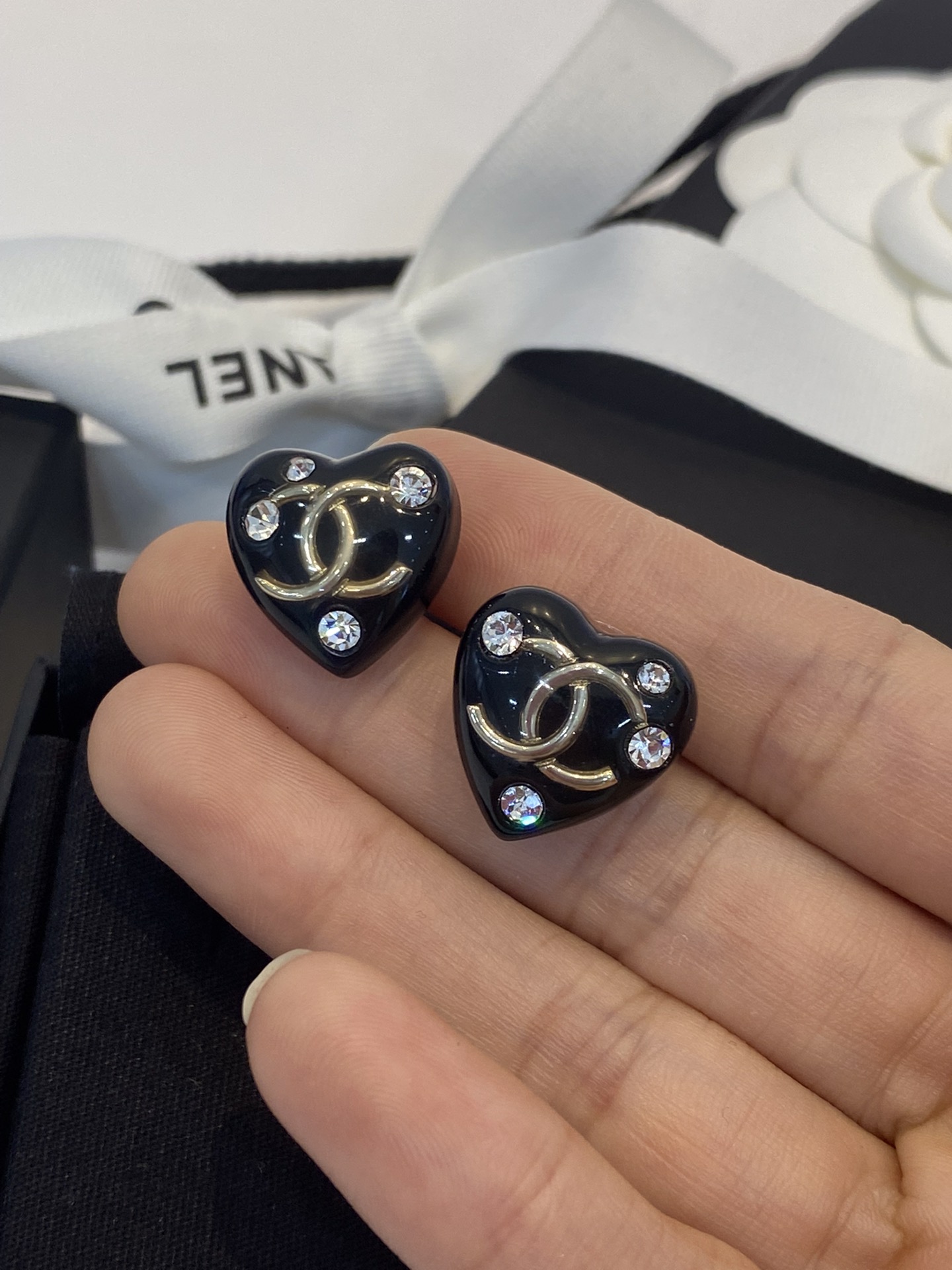 Chanel Earrings L