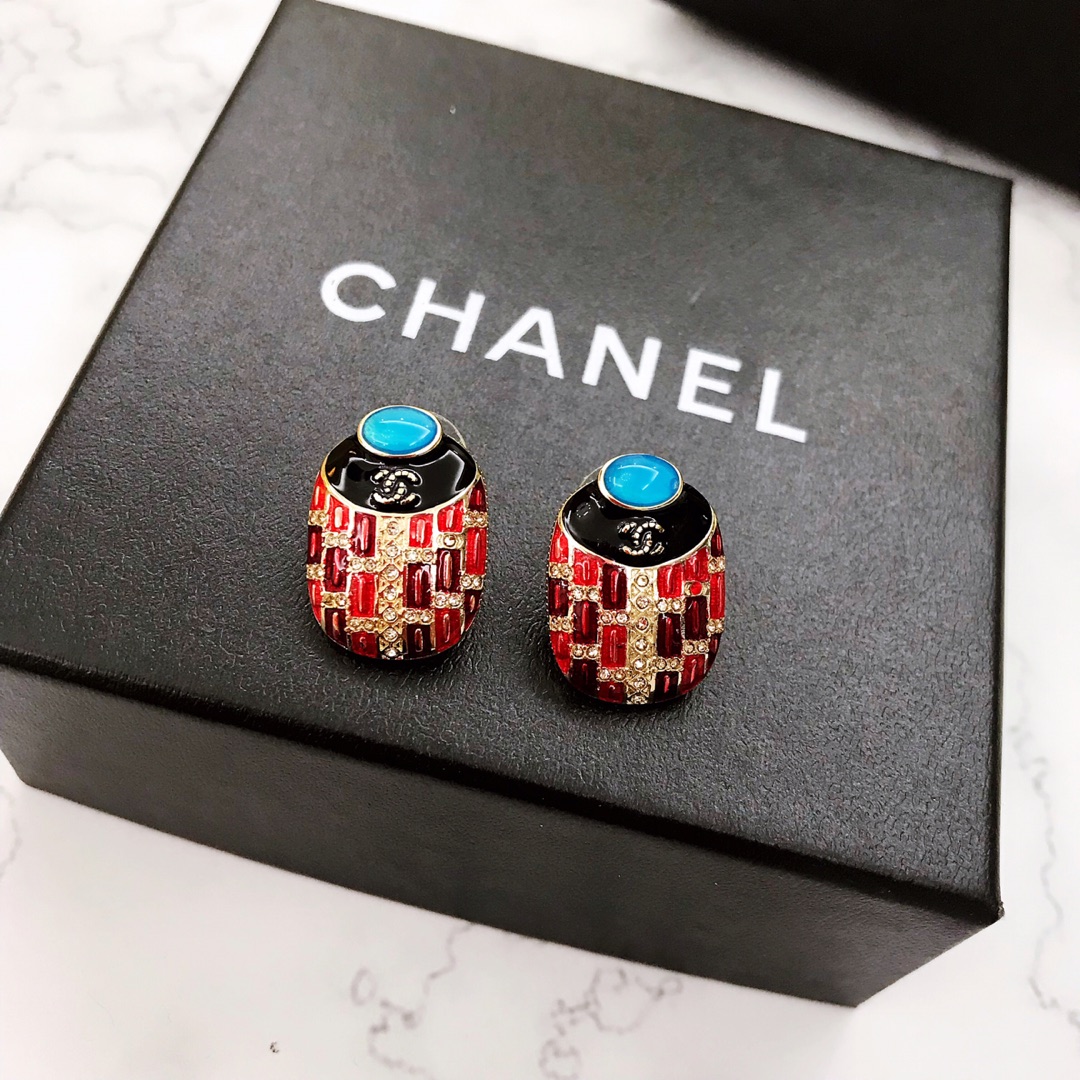 Chanel Earrings L