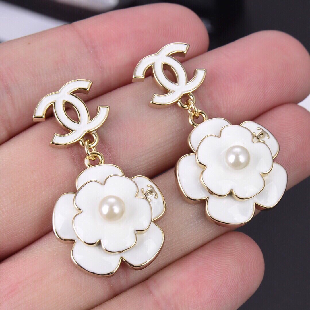 Chanel Earrings L