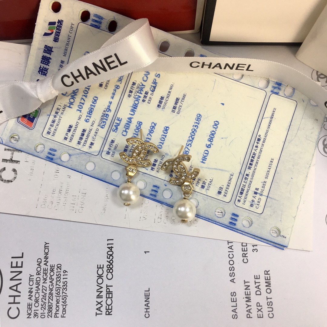 Chanel Earrings Pearl L