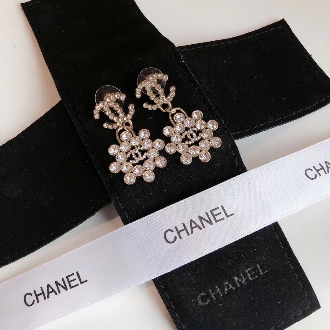 Chanel Earrings Silver S-l