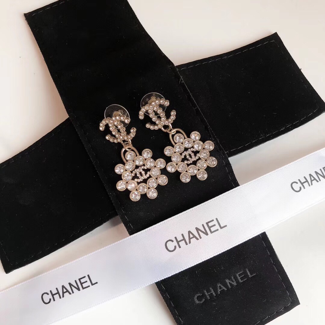 Chanel Earrings Silver S-l