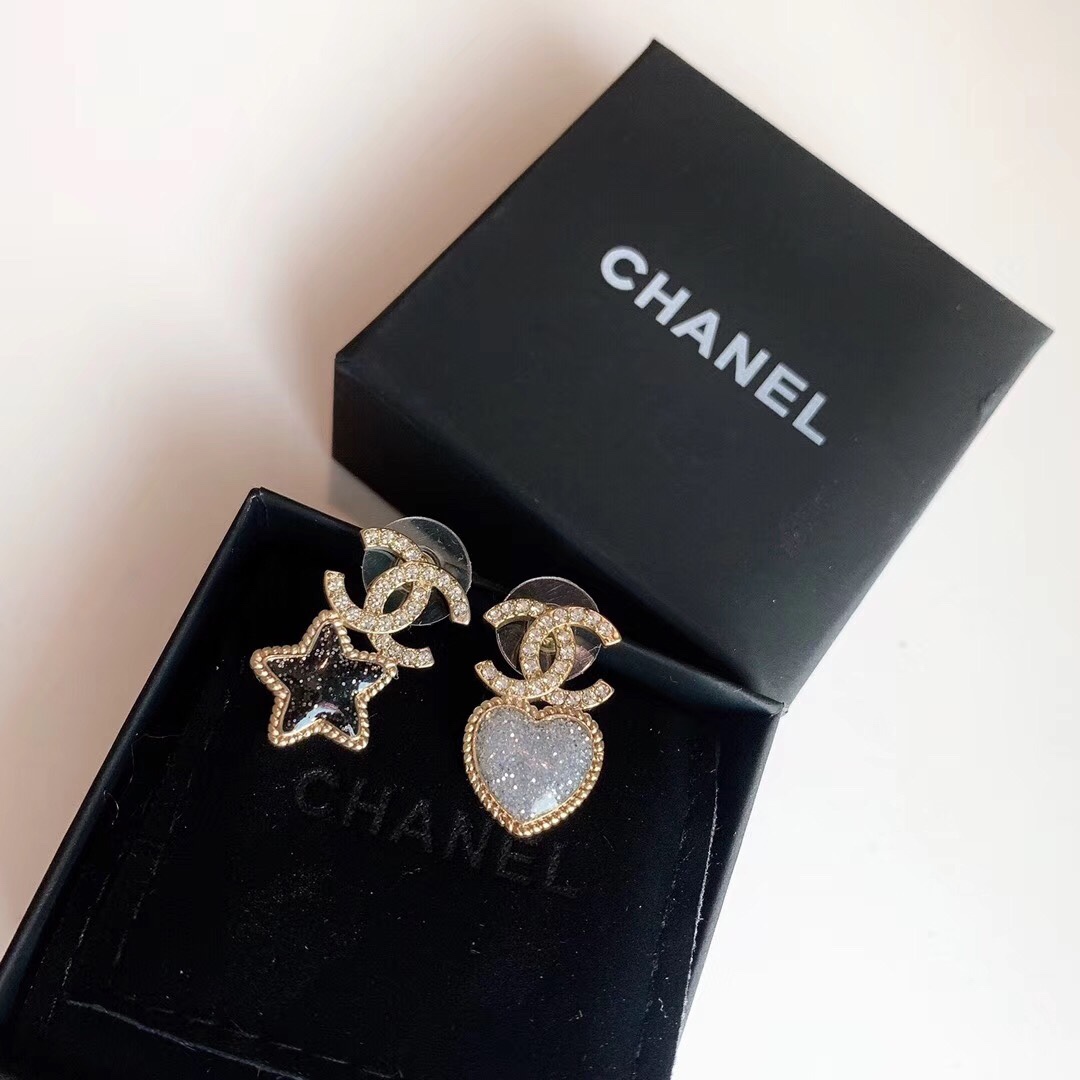 Chanel Earrings Silver S-l