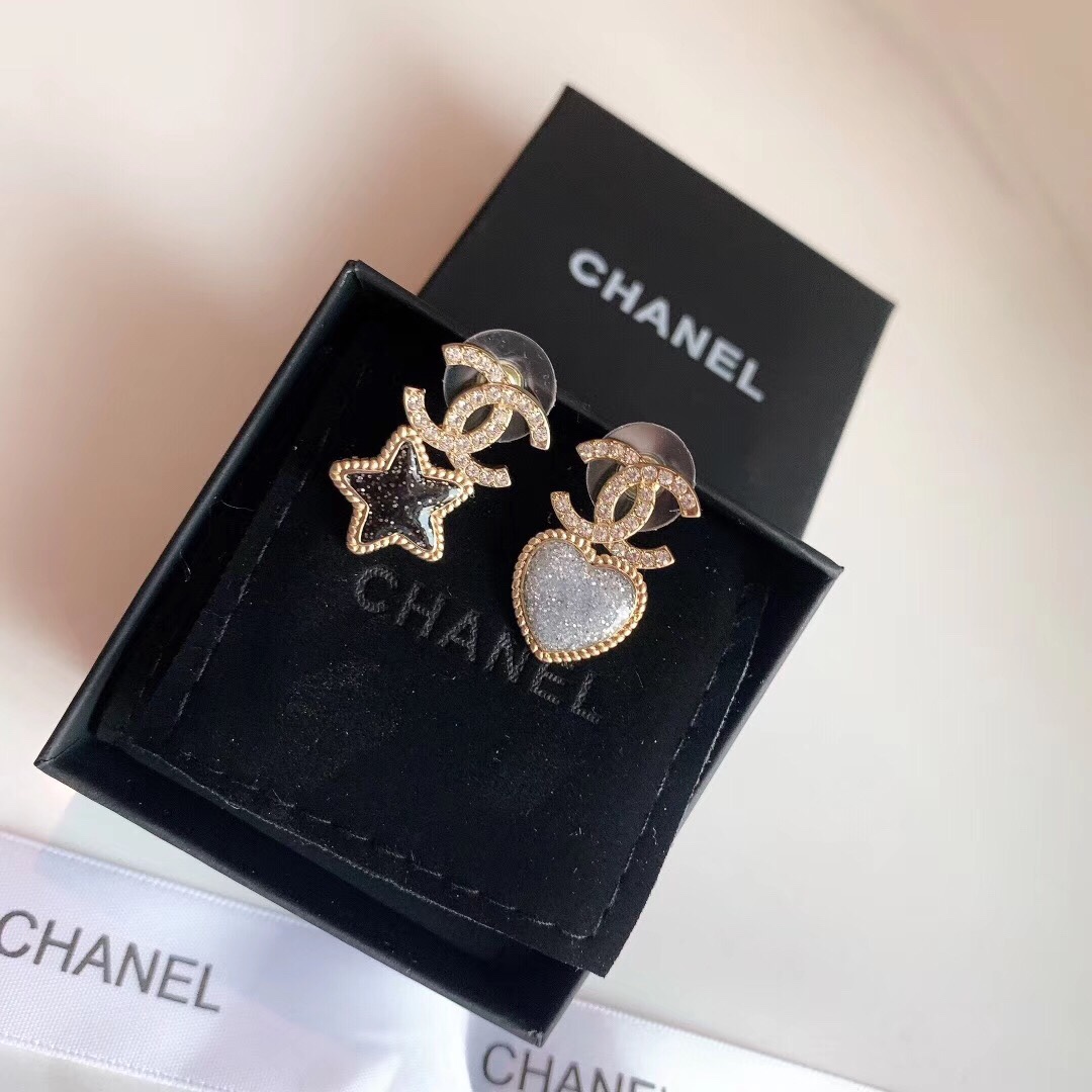 Chanel Earrings Silver S-l
