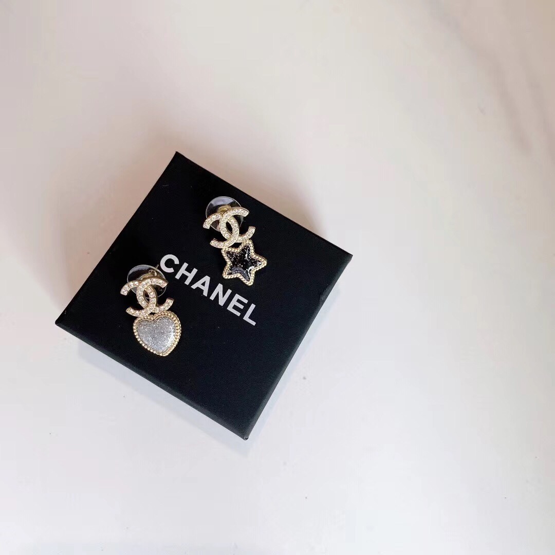 Chanel Earrings Silver S-l