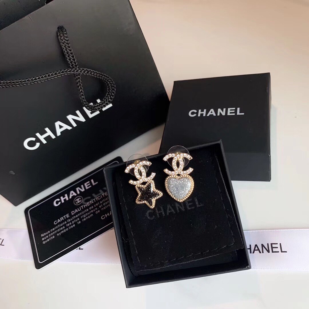 Chanel Earrings Silver S-l