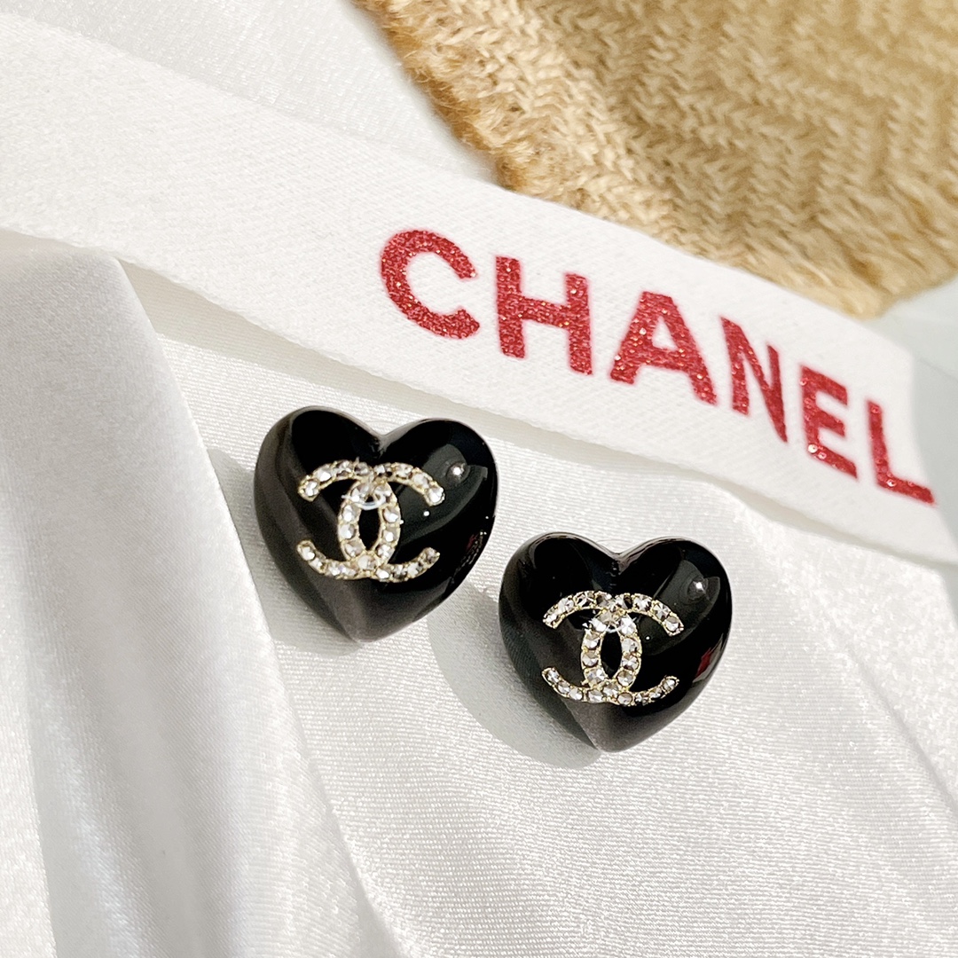 Chanel Earrings Silver S-l