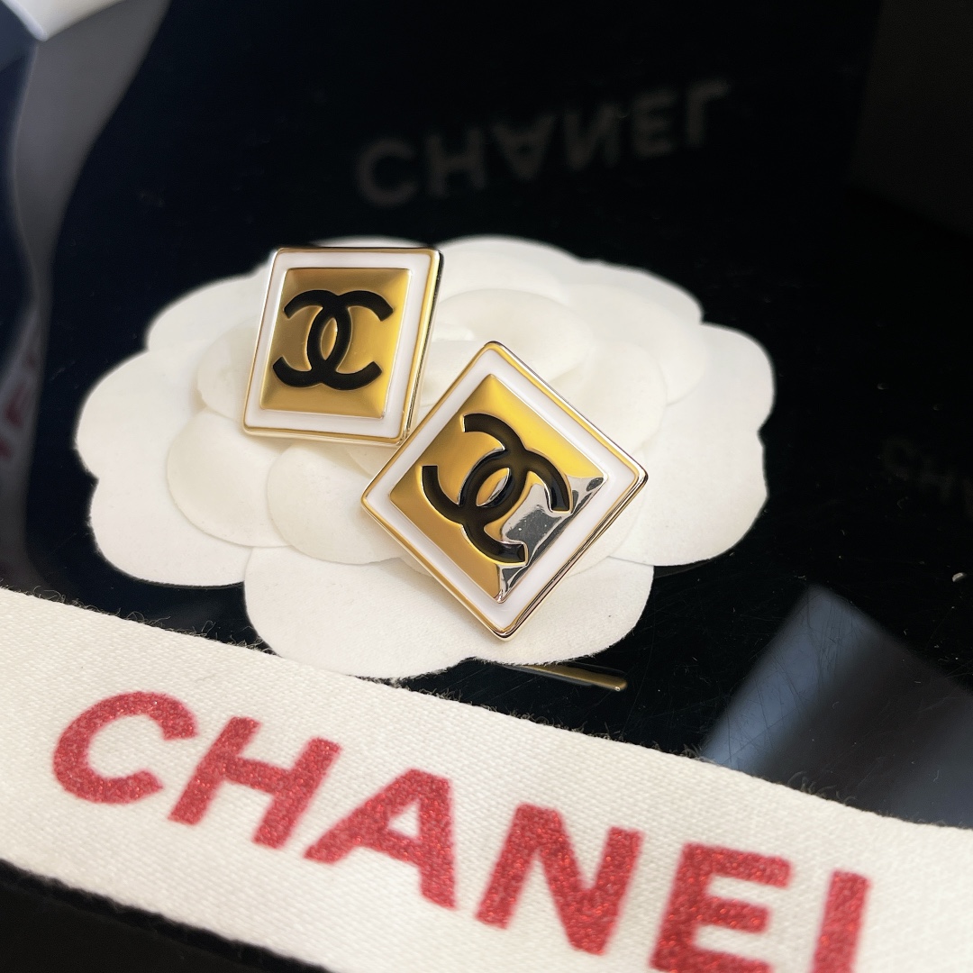 Chanel Earrings Black L