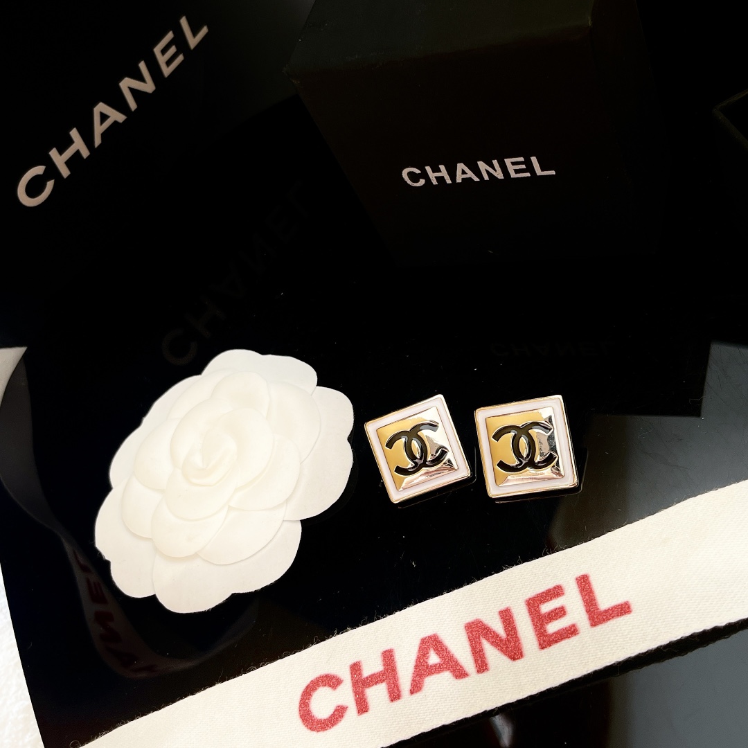 Chanel Earrings Black L