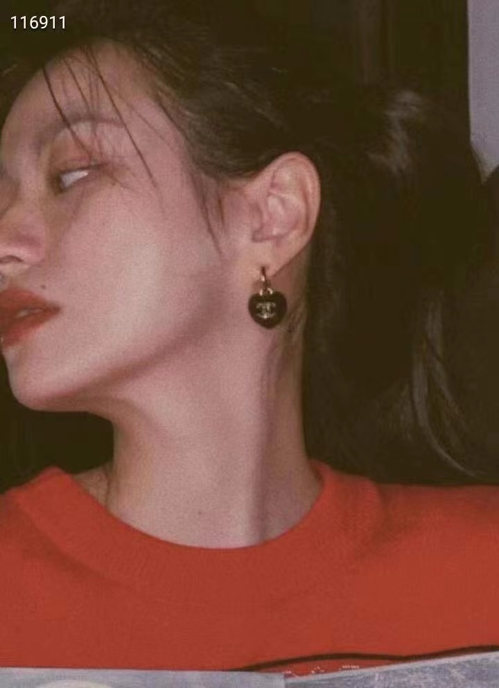 Chanel Earrings Silver S-l