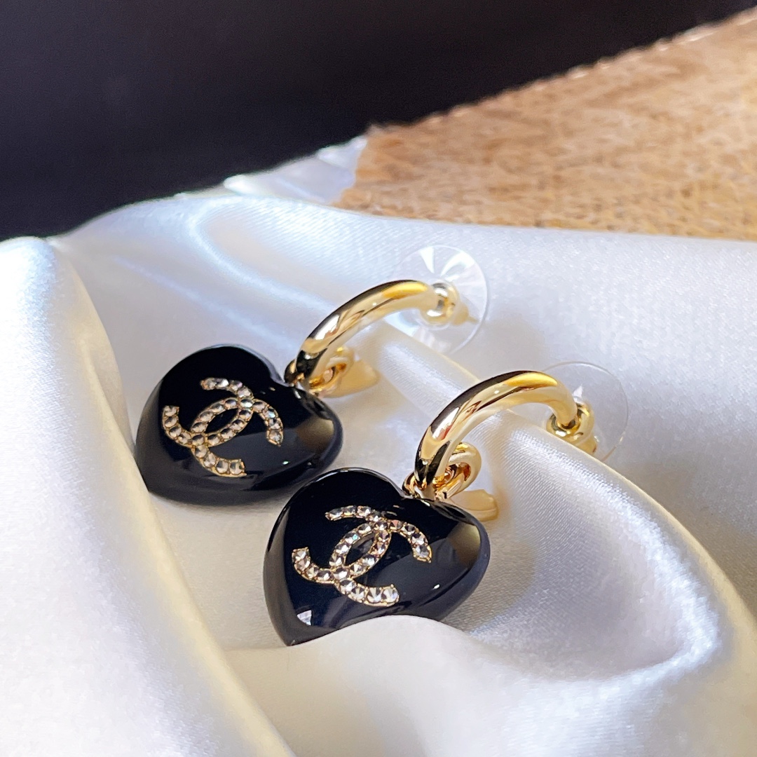 Chanel Earrings Silver S-l