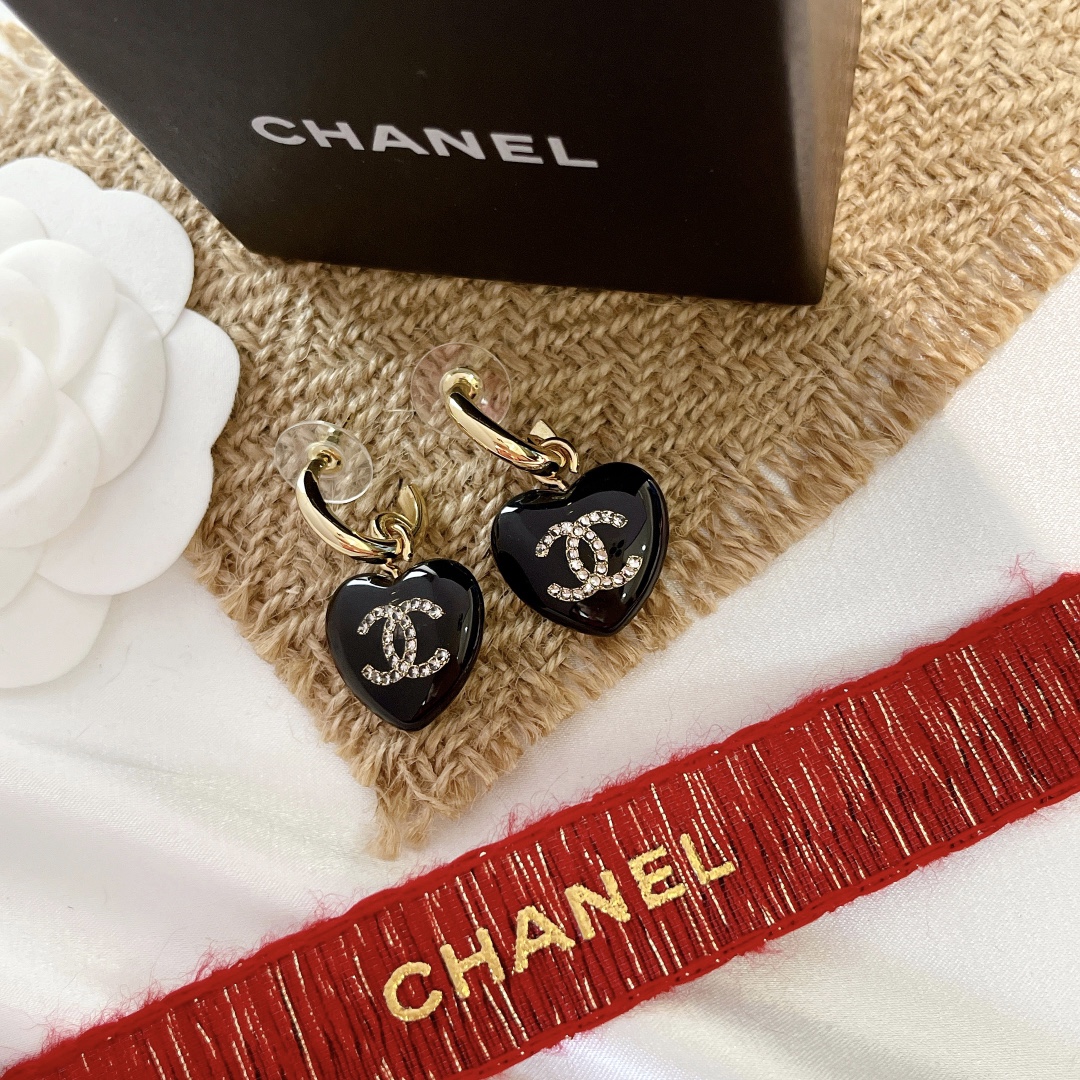 Chanel Earrings Silver S-l