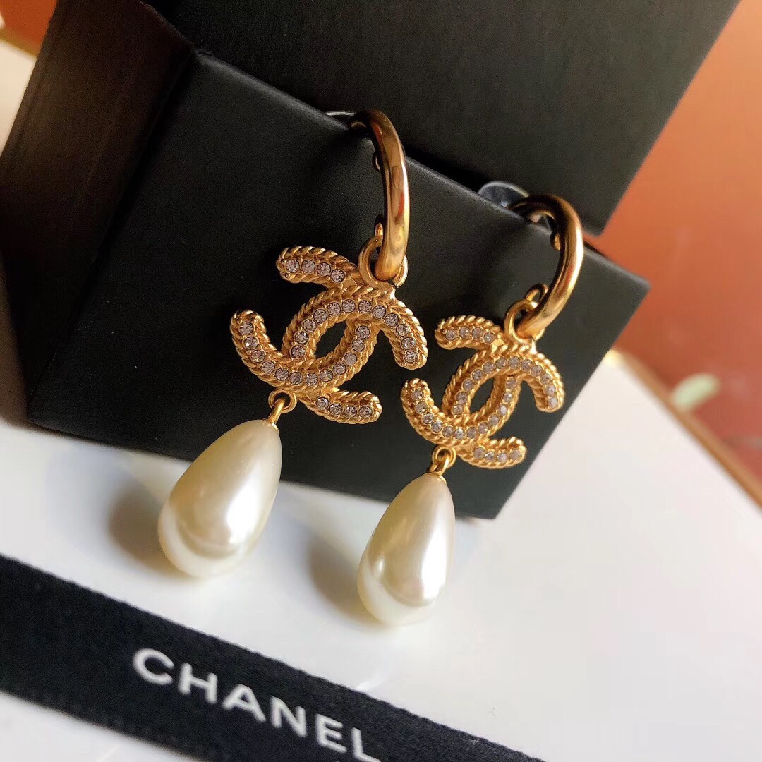Chanel Earrings Silver S-l