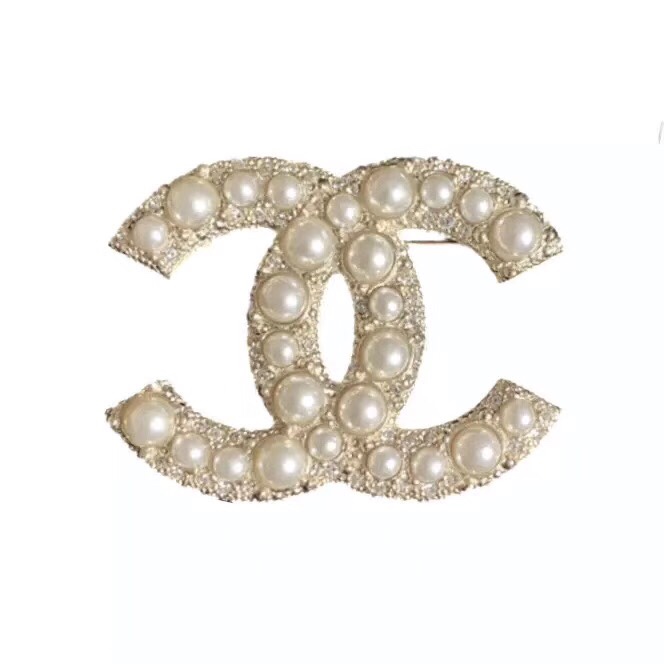 Chanel Brooch Pearl L