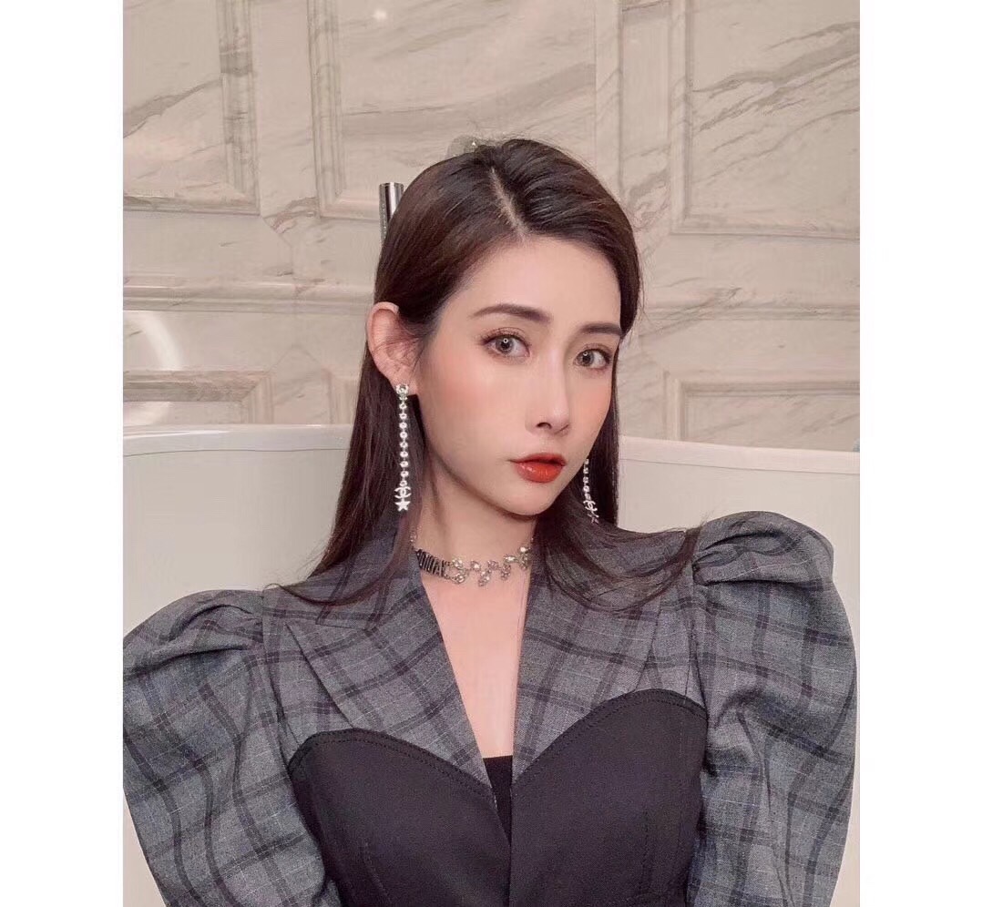 Chanel Earrings Silver S-l