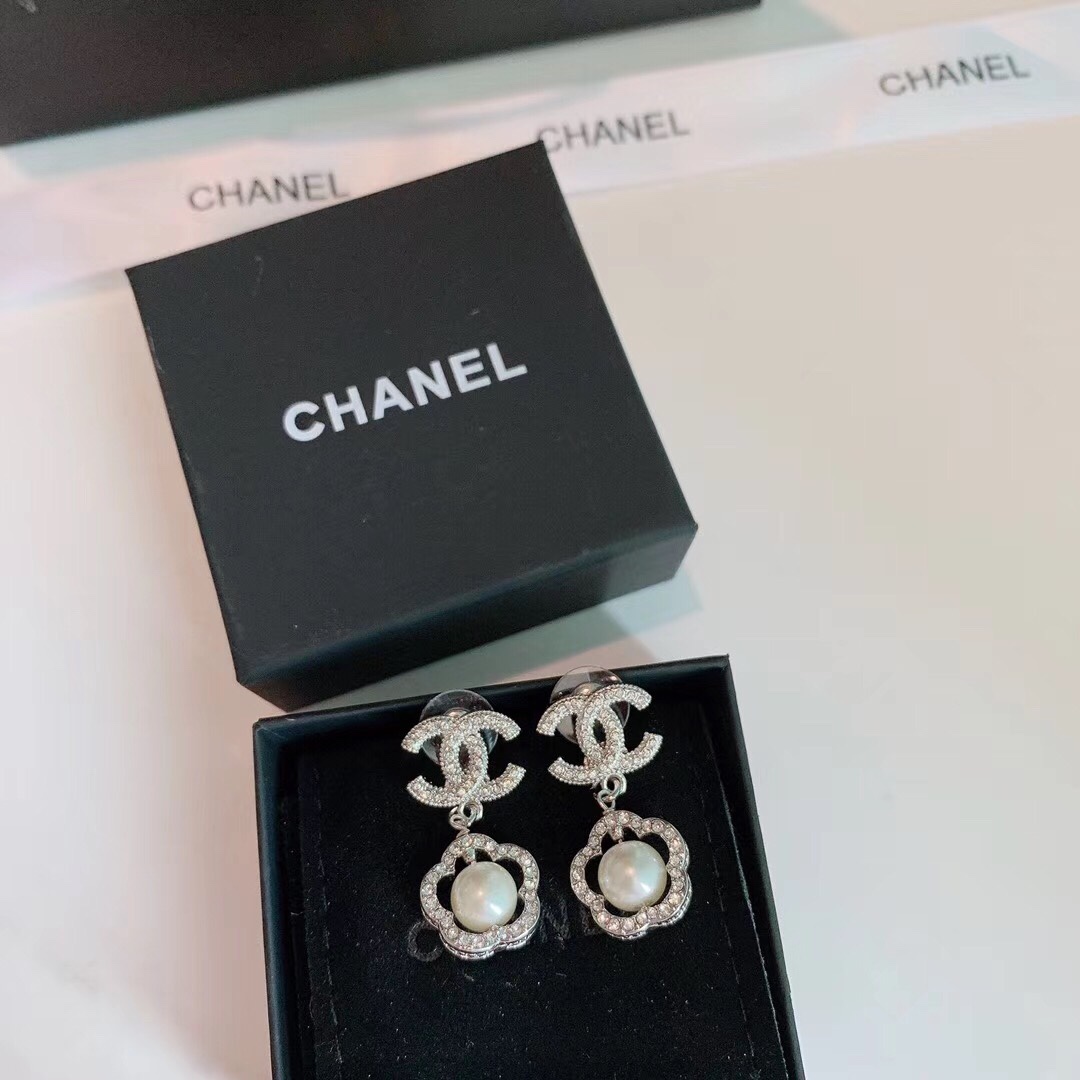 Chanel Earrings Silver S-l