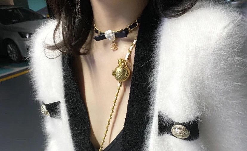 Chanel Necklace Black L