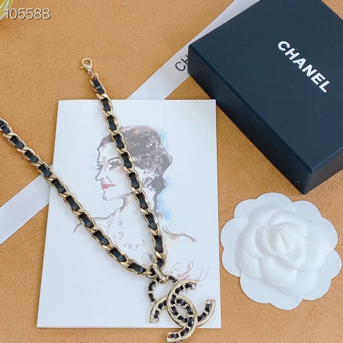 Chanel Necklace L