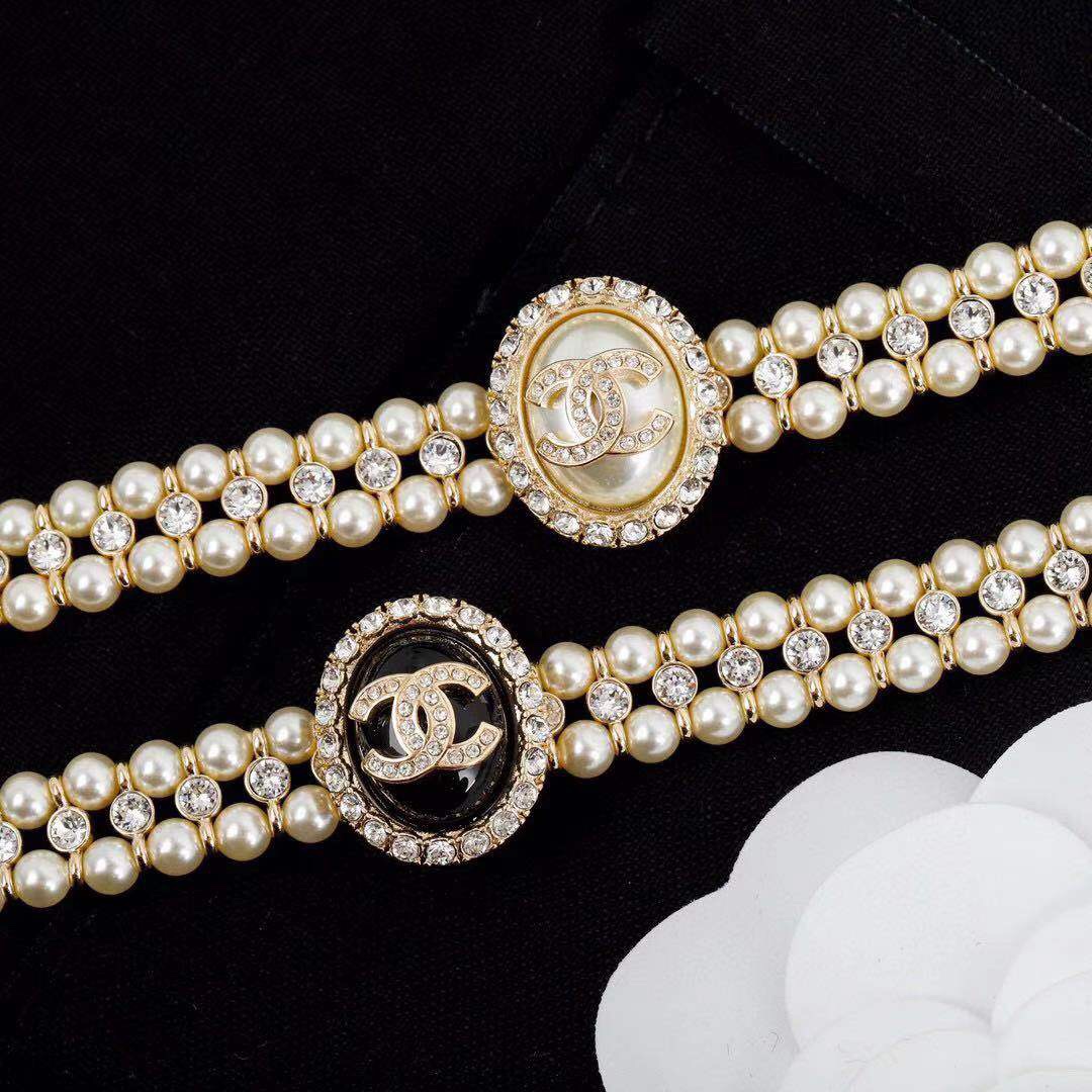 Chanel Necklace Pearl L