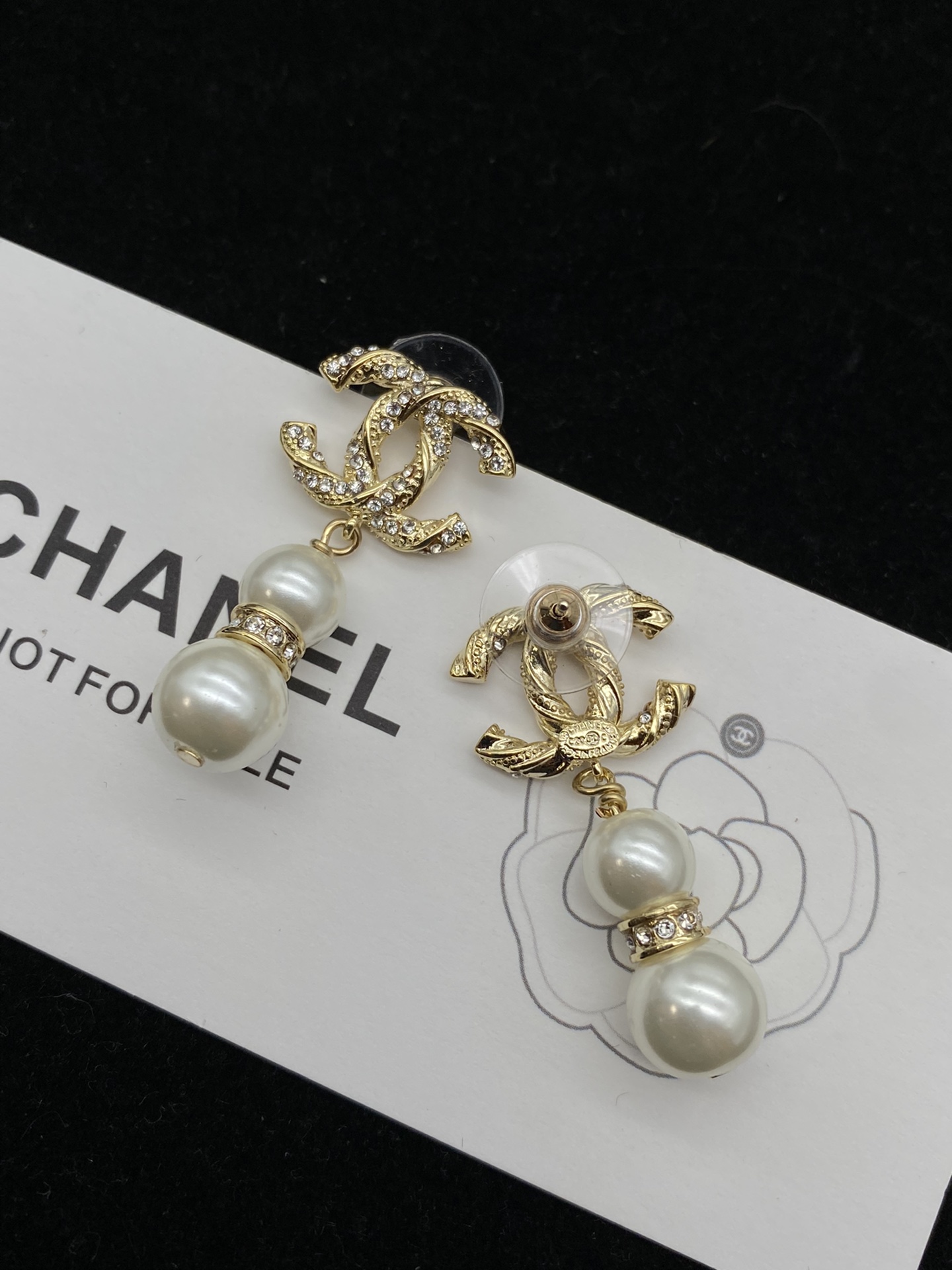 Chanel Earrings Pearl L