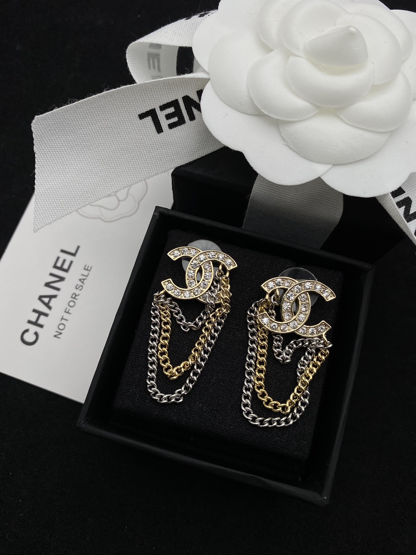 Chanel Earrings L