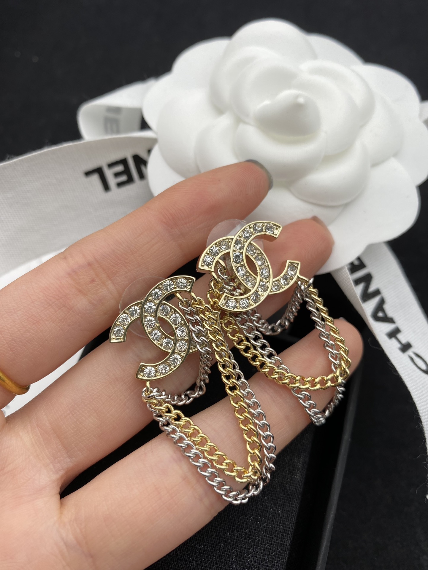 Chanel Earrings L