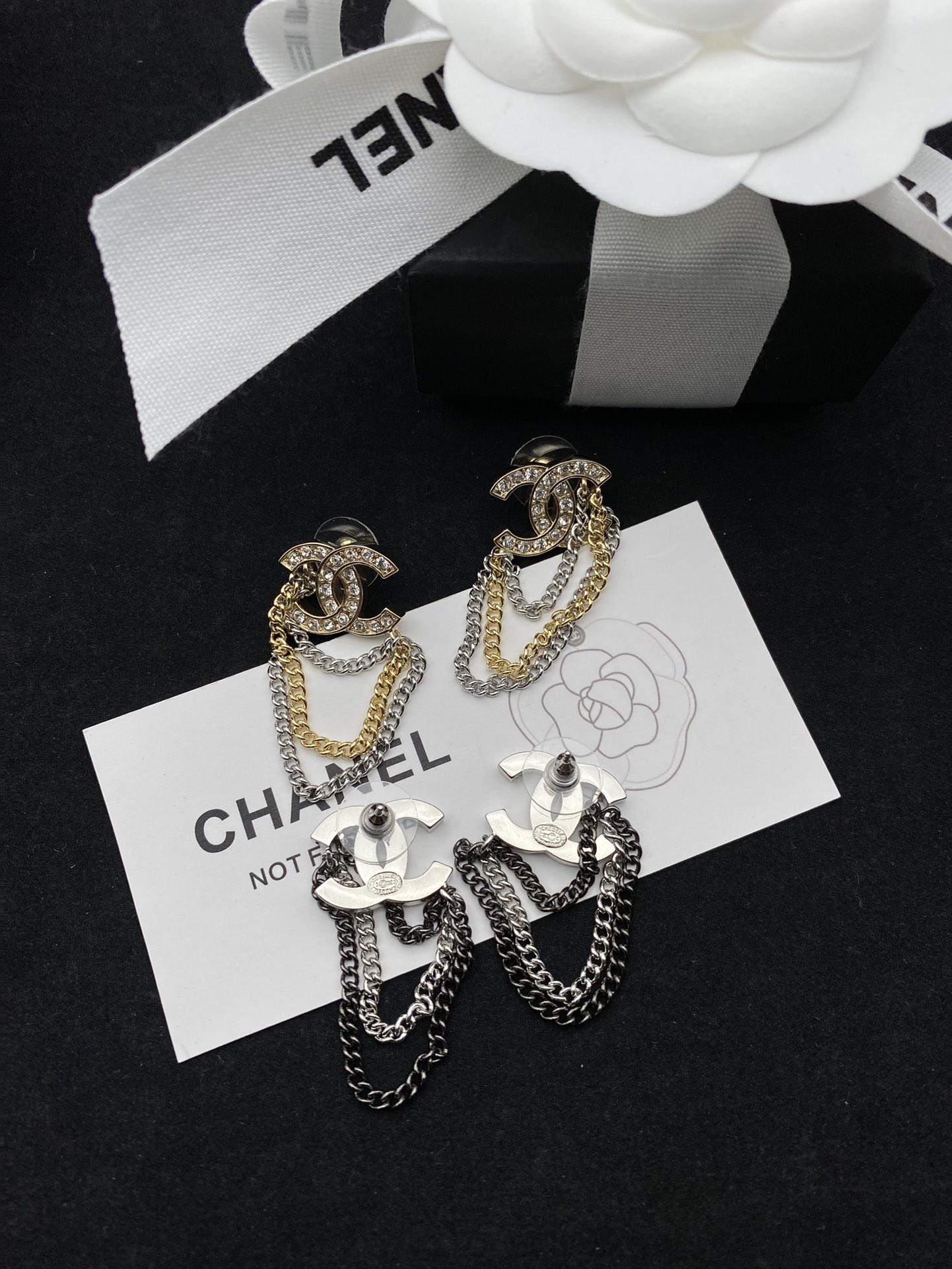 Chanel Earrings L