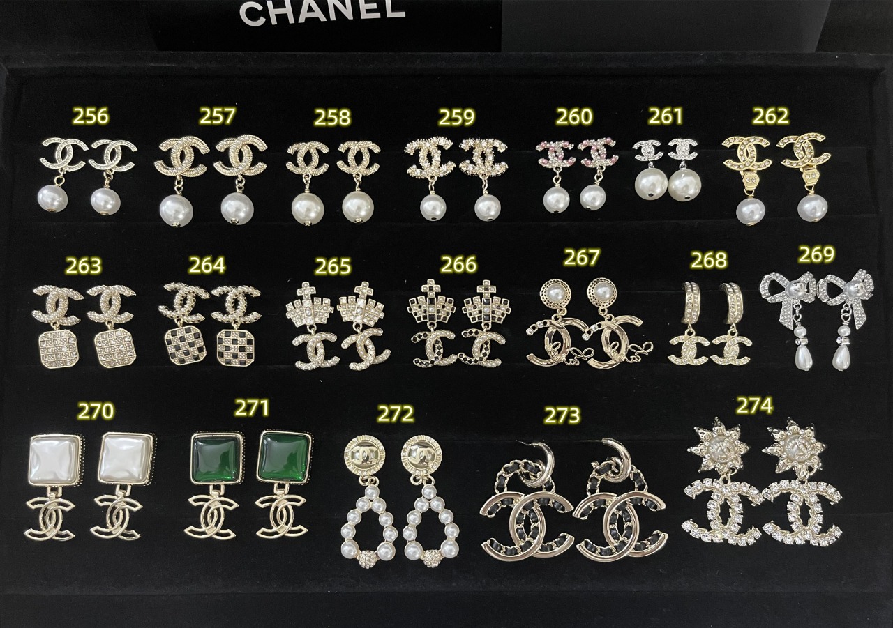 Chanel Earrings L